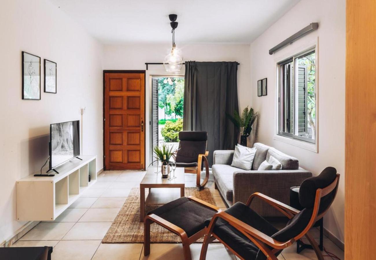 شقة H&O Royal Townhouse In Center بافوس المظهر الخارجي الصورة